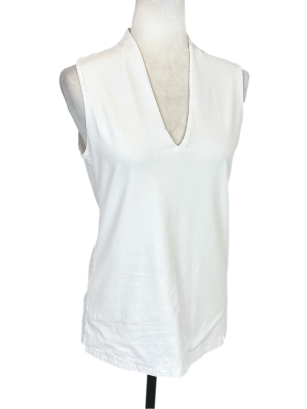 H&M white sleeveless top